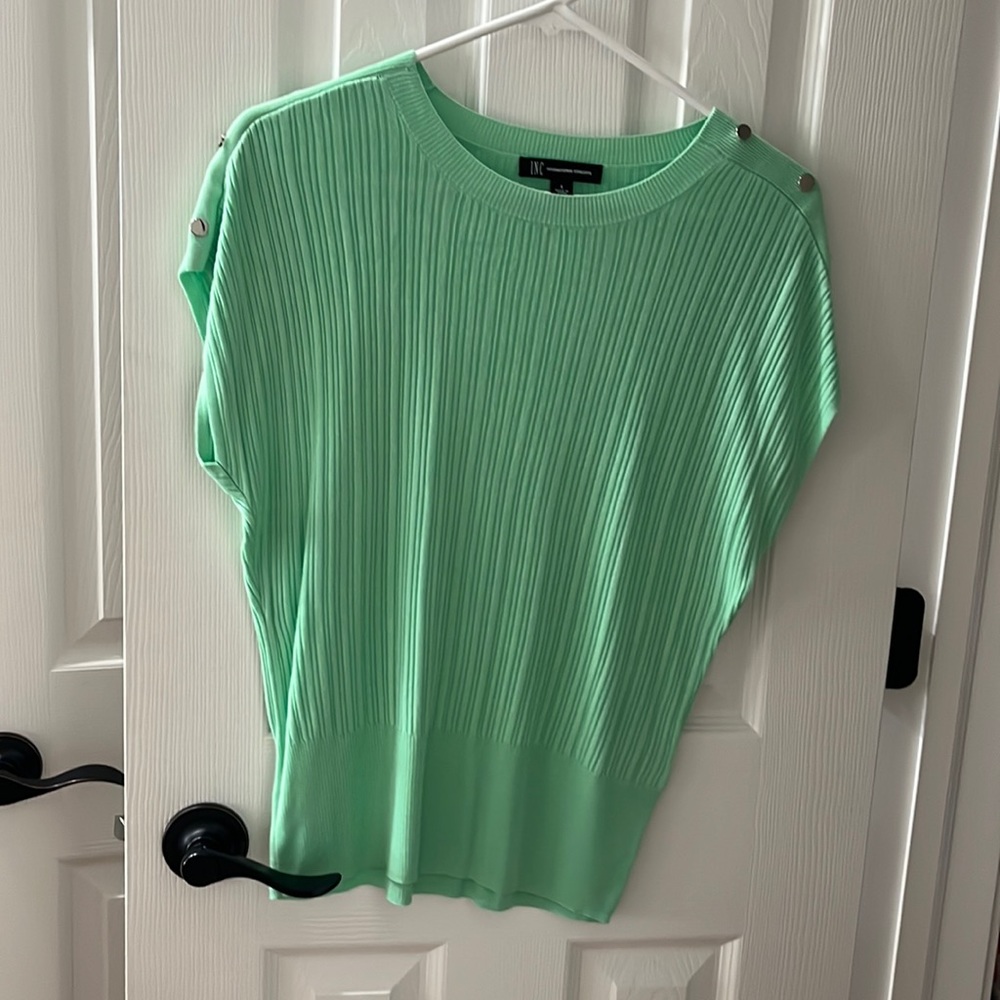 Women’s top